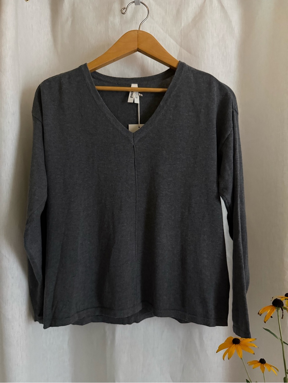 NWT PACT Organic Cotton Cropped V-Neck Sweater S Slate Gray Minimalist Capsule